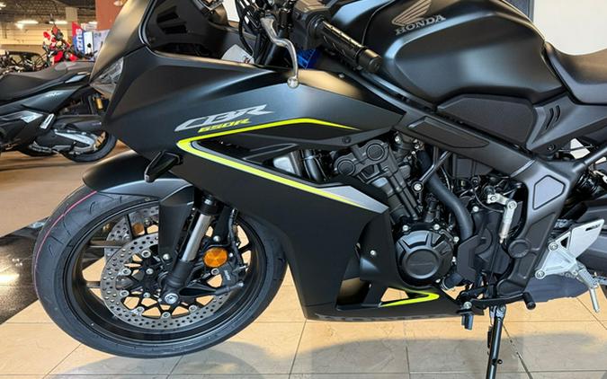 2026 Honda CBR650R E-Clutch