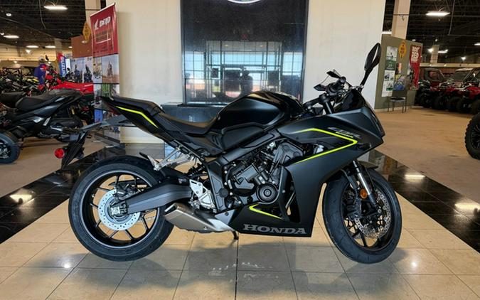2026 Honda CBR650R E-Clutch