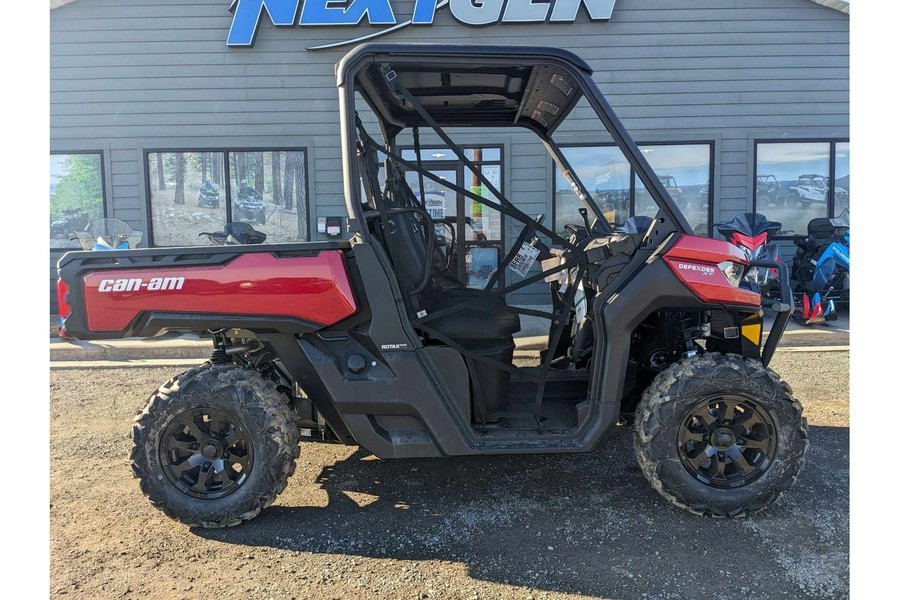 2024 Can-Am Defender XT HD9