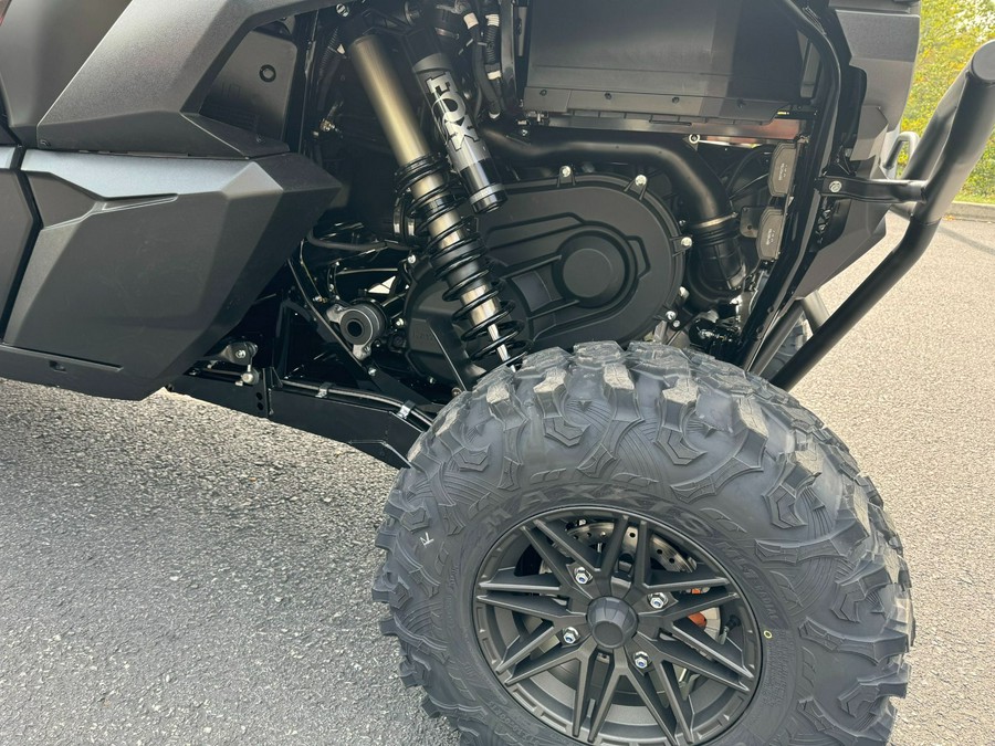 2025 Kawasaki Teryx KRX4 1000 Blackout Edition