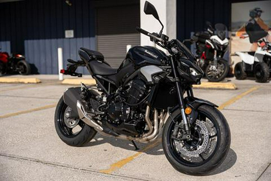2025 Kawasaki Z900 ABS