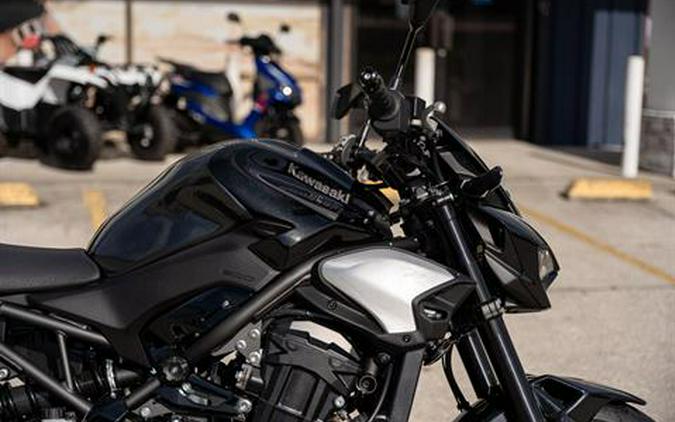2025 Kawasaki Z900 ABS