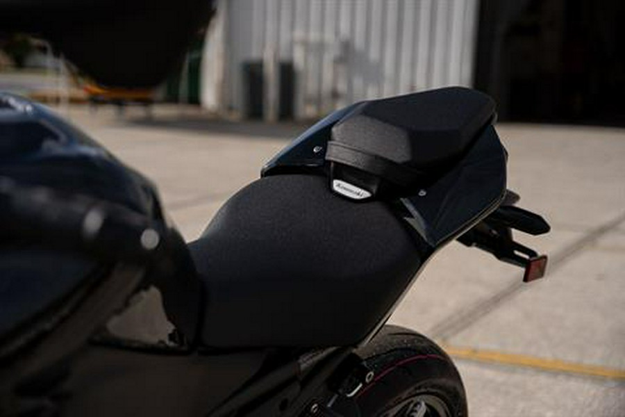 2025 Kawasaki Z900 ABS