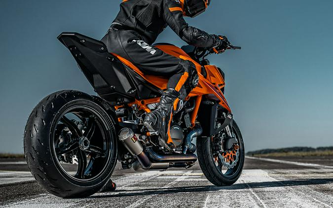 2025 KTM 1390 Super Duke R EVO