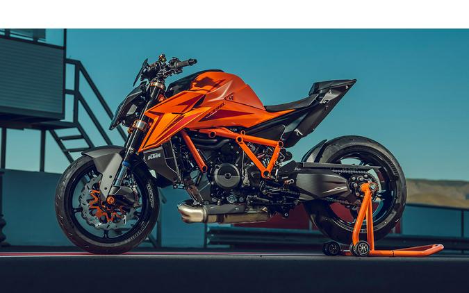 2025 KTM 1390 Super Duke R EVO