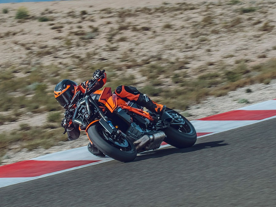 2025 KTM 1390 Super Duke R EVO