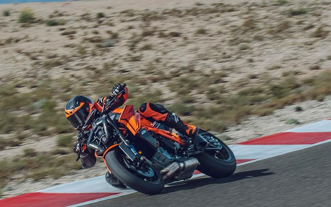 2025 KTM 1390 Super Duke R EVO