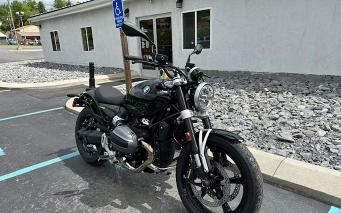 2024 BMW R 12 Blackstorm Metallic