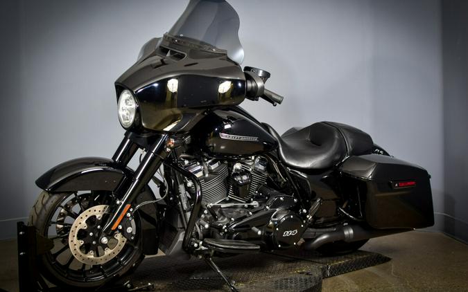 2019 Harley-Davidson Street Glide Special