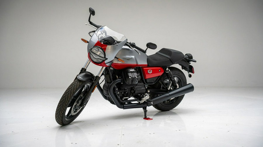 2024 Moto Guzzi V7 Stone Corsa
