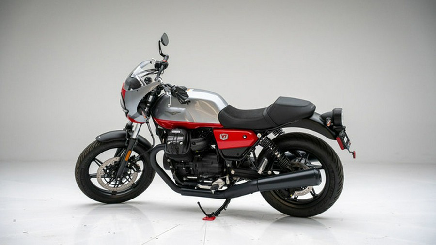 2024 Moto Guzzi V7 Stone Corsa