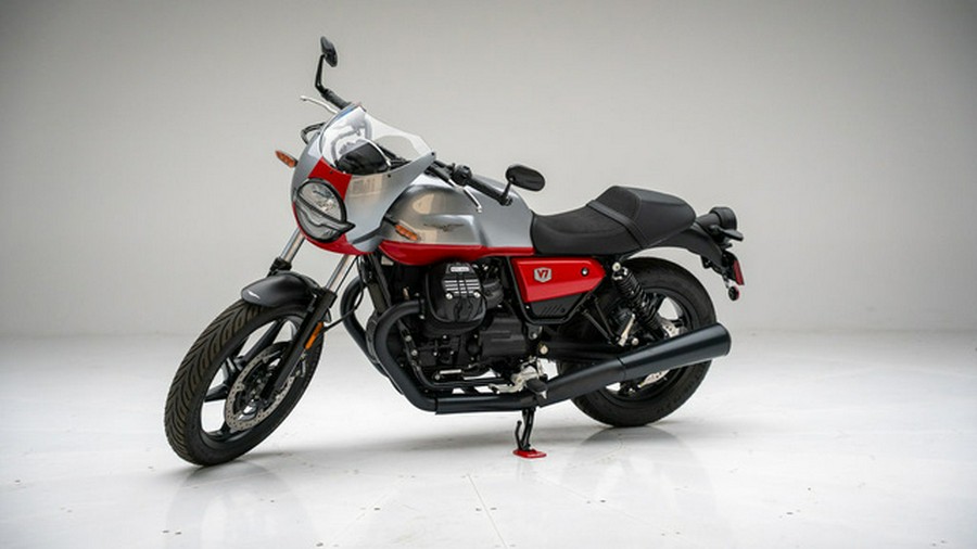 2024 Moto Guzzi V7 Stone Corsa