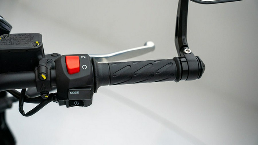 2024 Moto Guzzi V7 Stone Corsa