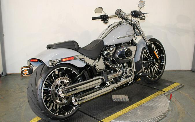 New 2025 Harley-Davidson Breakout Cruiser FXBR Motorcycle For Sale In Miami, Florida