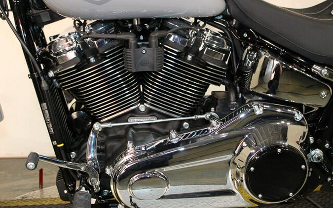 New 2025 Harley-Davidson Breakout Cruiser FXBR Motorcycle For Sale In Miami, Florida