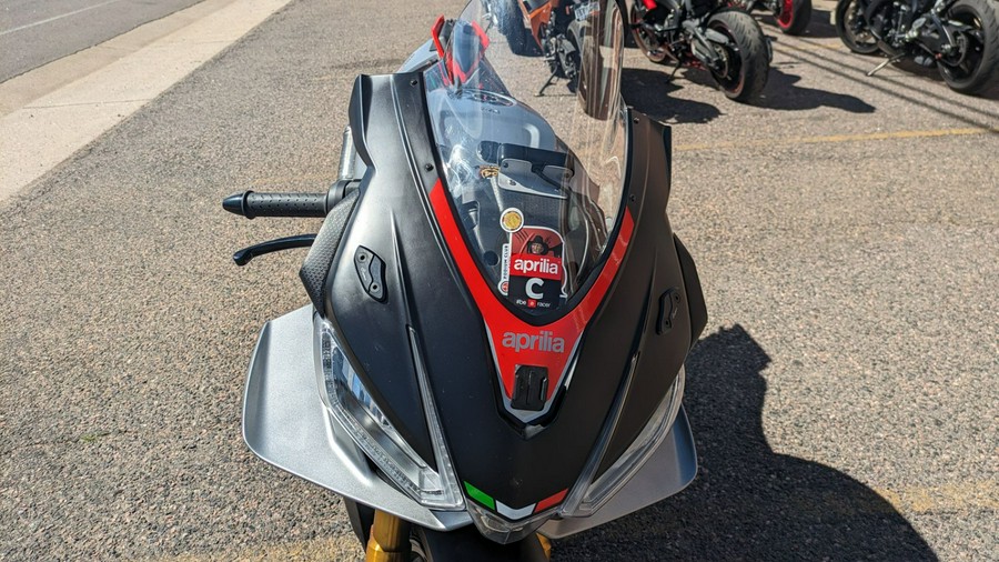 2021 Aprilia RSV4 1100