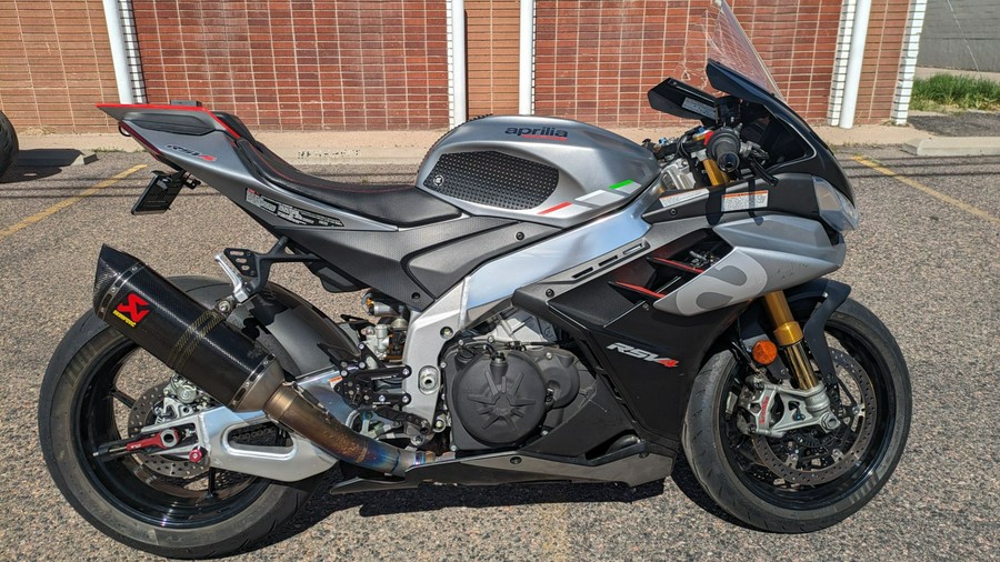 2021 Aprilia RSV4 1100