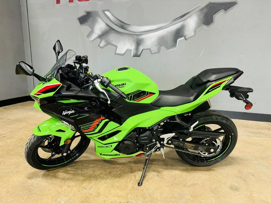 2024 Kawasaki Ninja® 500 KRT Edition