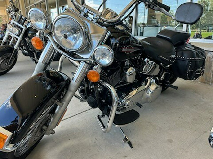 2008 Harley-Davidson Heritage Softail® Classic Vivid Black