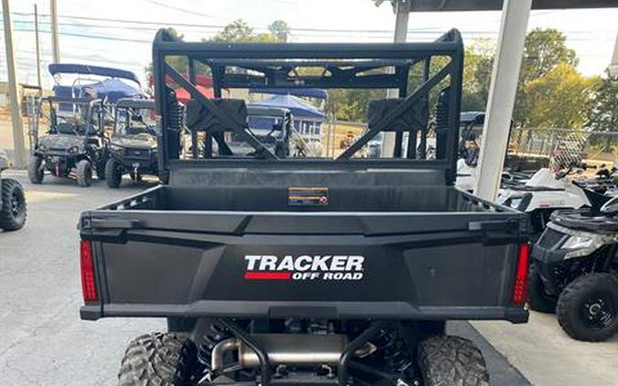 2023 Tracker Off Road 800SX LE Crew