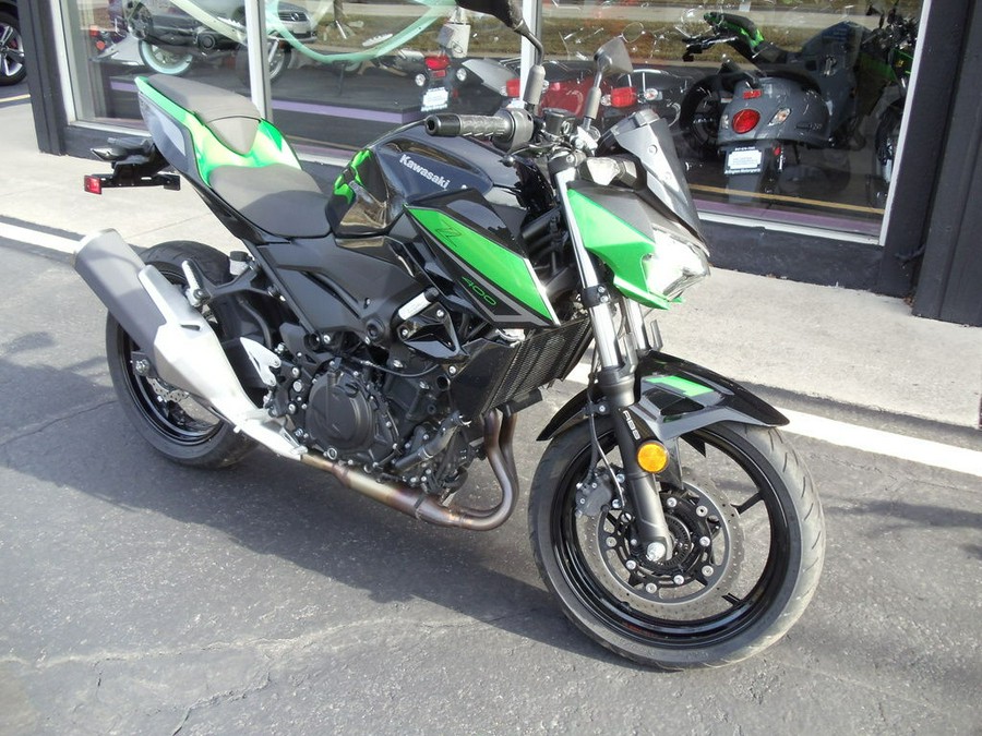 2022 Kawasaki Z400 ABS
