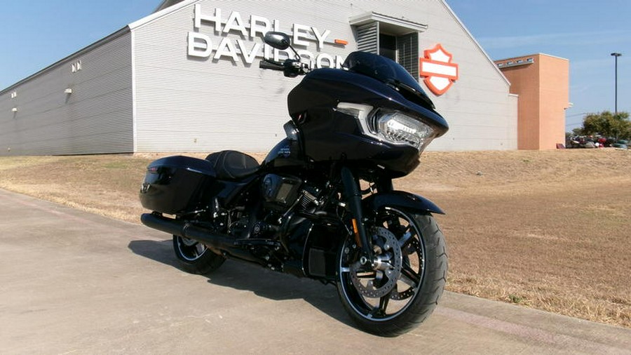 2025 Harley-Davidson® FLTRX - Road Glide®