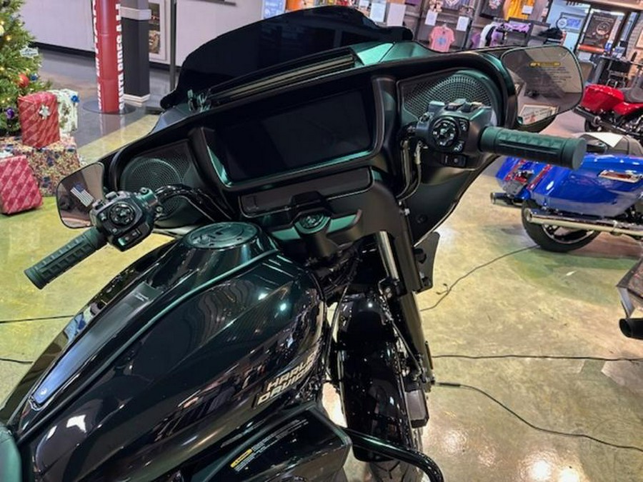 2026 Harley-Davidson® FLHX - Street Glide®