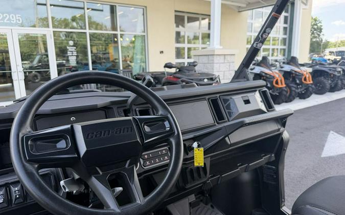 2026 Can-Am Defender MAX XT HD11 With 10.25 In.Display