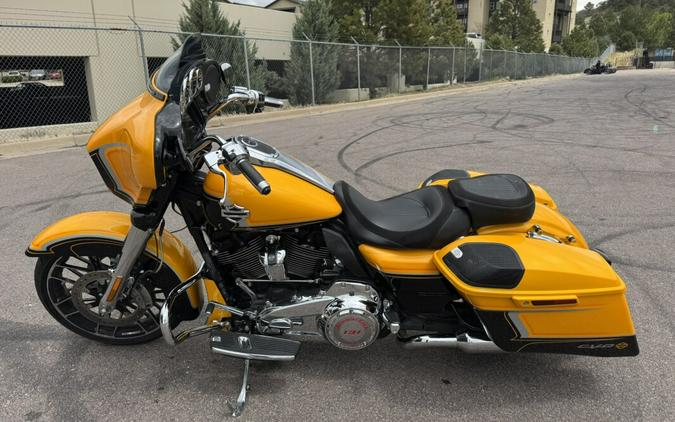 2022 Harley-Davidson® CVO™ Street Glide®