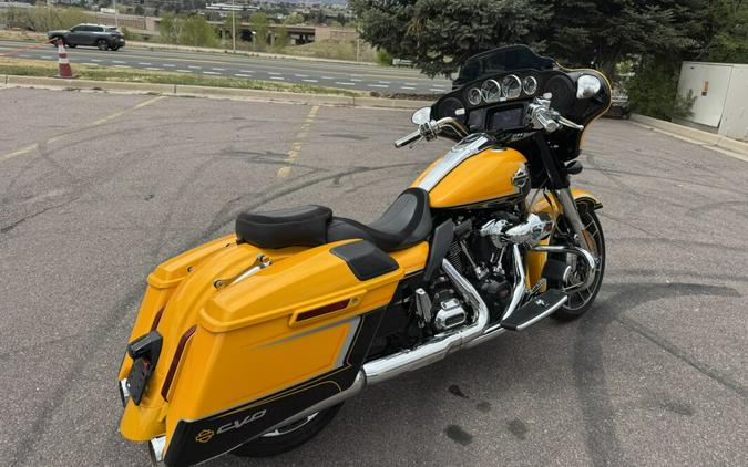 2022 Harley-Davidson® CVO™ Street Glide®