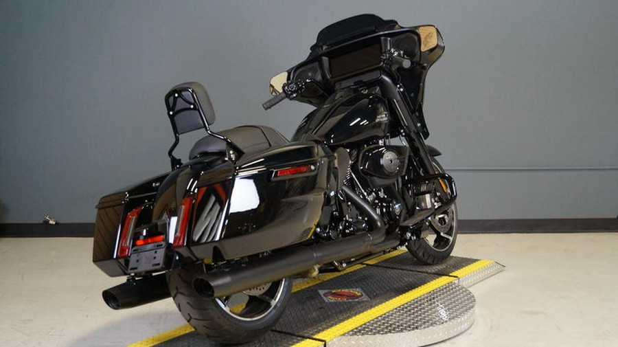 2024 Harley-Davidson® FLHX - Street Glide®