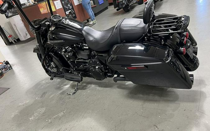 2018 Harley-Davidson FLHRXS - Road King Special