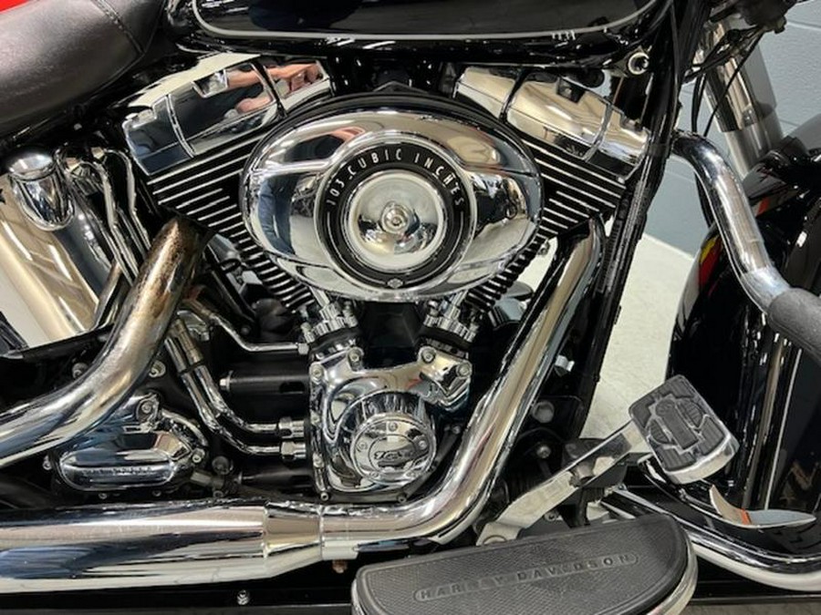 2014 Harley-Davidson® FLSTC - Heritage Softail® Classic