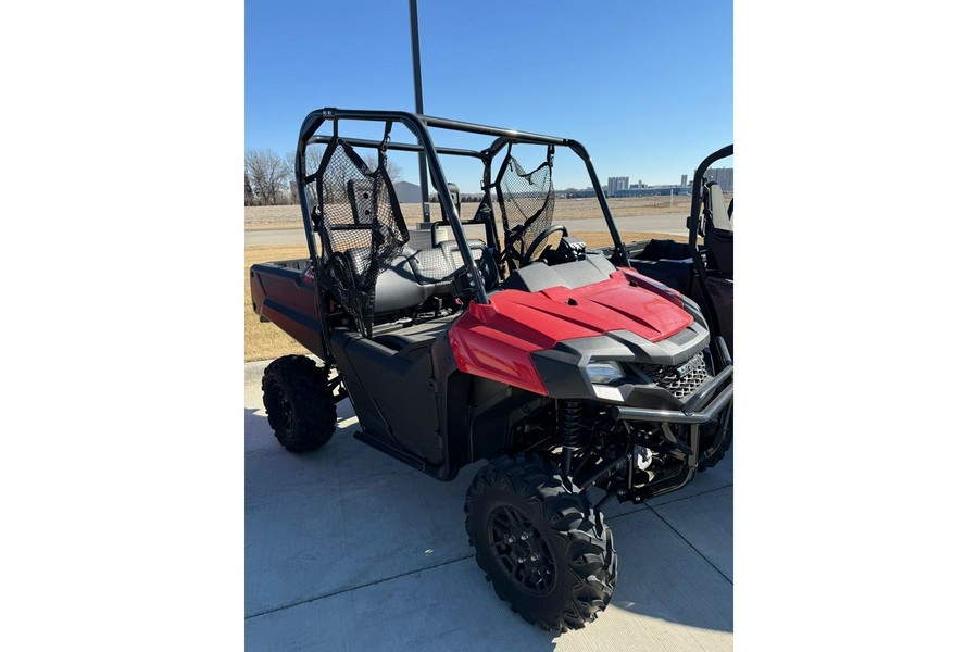 2025 Honda Pioneer 700 Deluxe