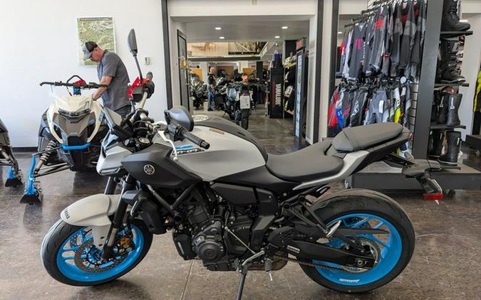 2025 Yamaha MT 07