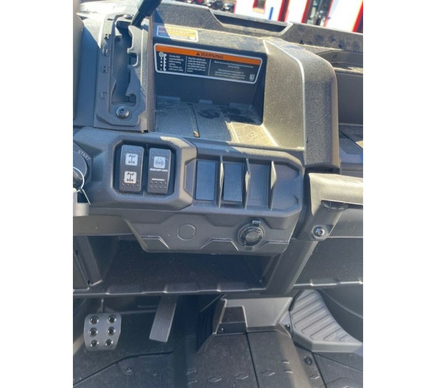 2025 Can-Am Defender DPS HD7 Compass Green