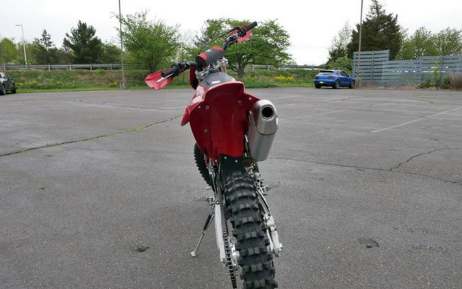 2026 Ducati Desmo450 EDX