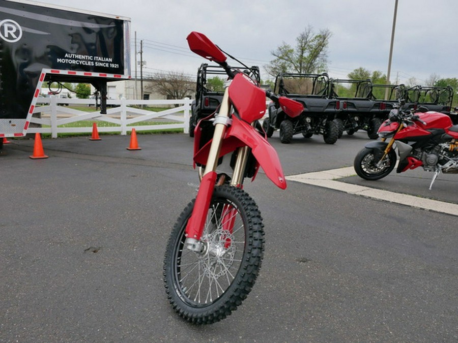 2026 Ducati Desmo450 EDX