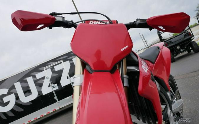 2026 Ducati Desmo450 EDX