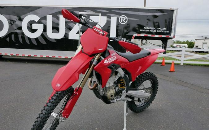 2026 Ducati Desmo450 EDX