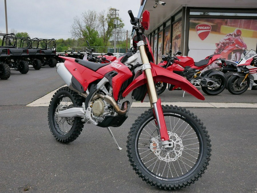 2026 Ducati Desmo450 EDX