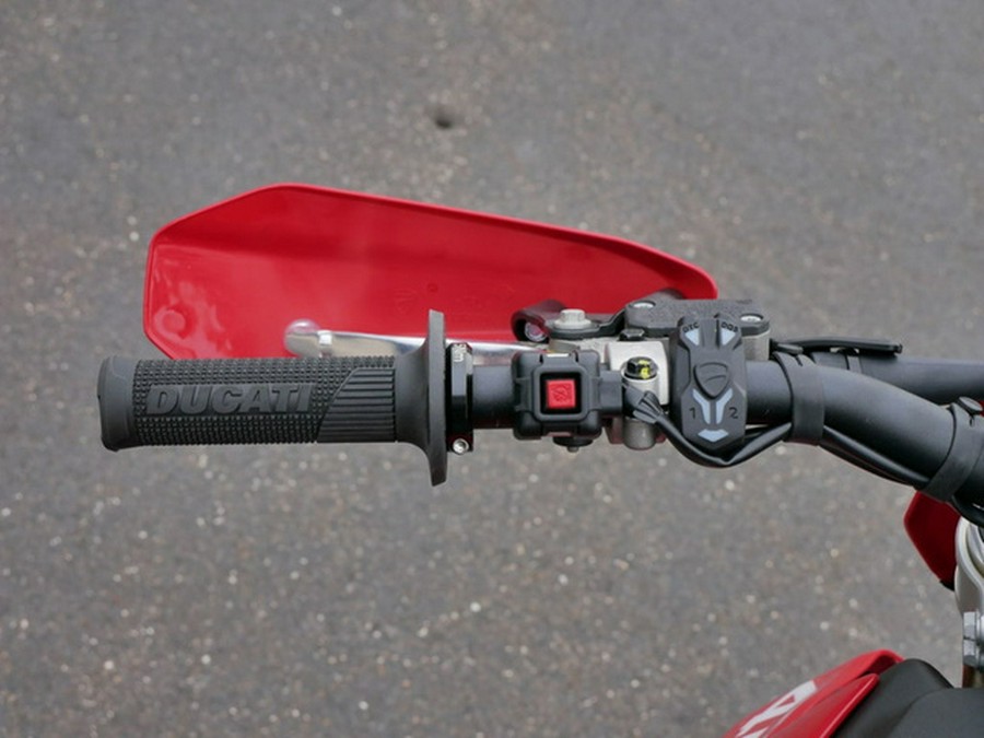 2026 Ducati Desmo450 EDX