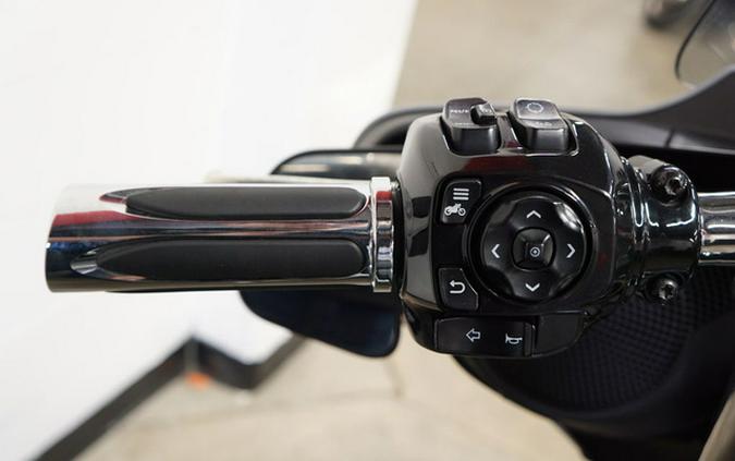 2024 Harley-Davidson FLHX - Street Glide