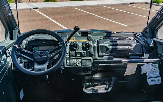 2025 Can-Am Defender MAX Limited HD10