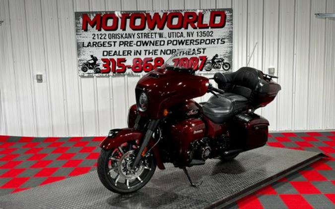 2024 Indian Motorcycle Roadmaster® Dark Horse® with PowerBand Audio Package