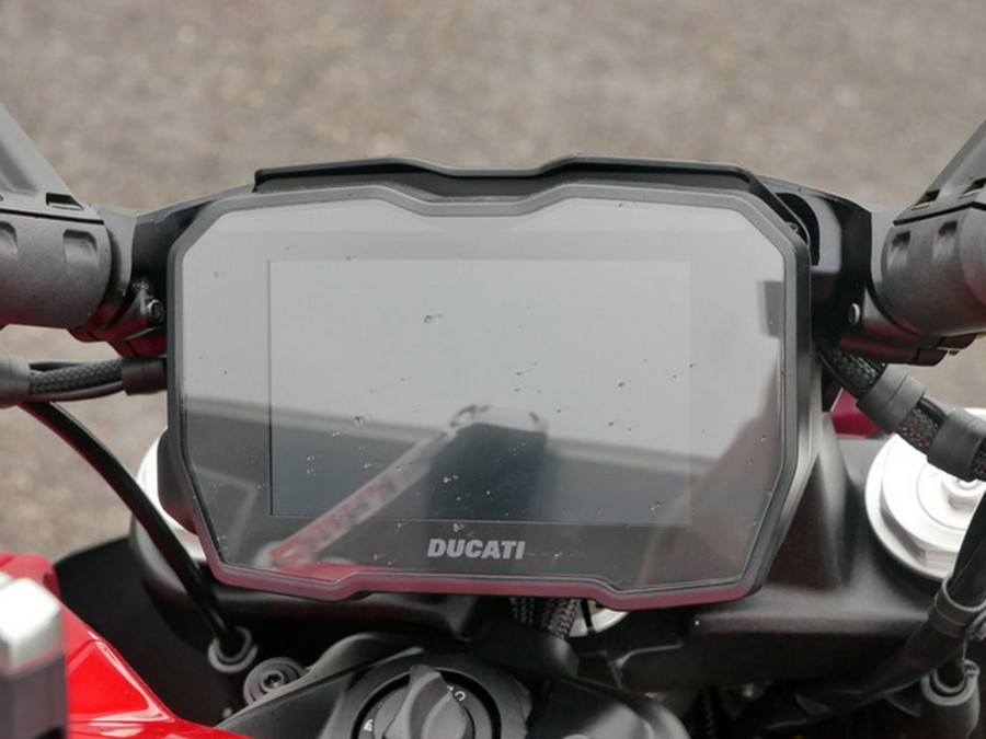 2026 Ducati Diavel V4 Red