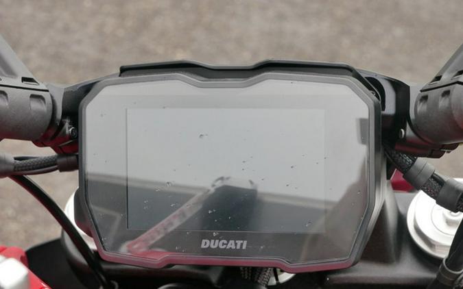 2026 Ducati Diavel V4 Red