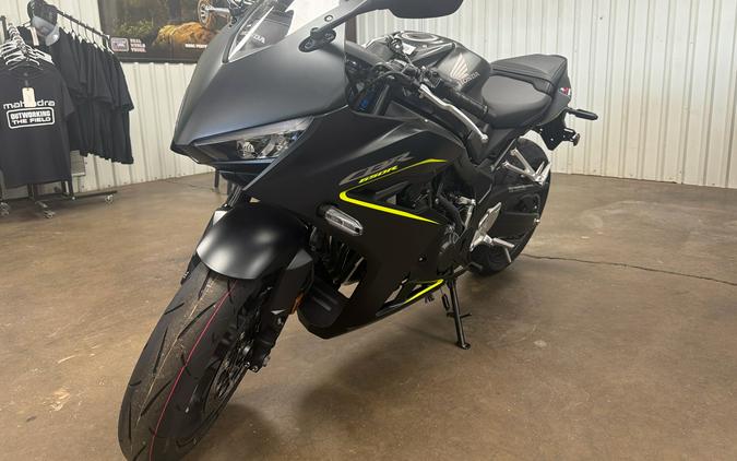 2026 Honda CBR650R E-Clutch