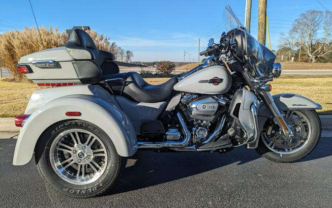 2024 Harley-Davidson Tri Glide Ultra Billiard Grey