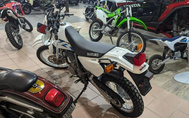 New 2024 SUZUKI DR 650S